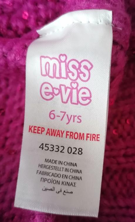 Růžový svetr s kapsami vel 116 - 122, 116