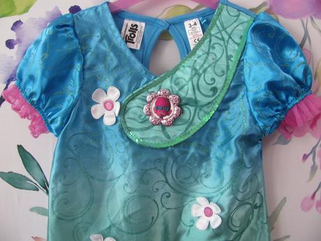 Karnevalový kostým- krásné šaty trolls,