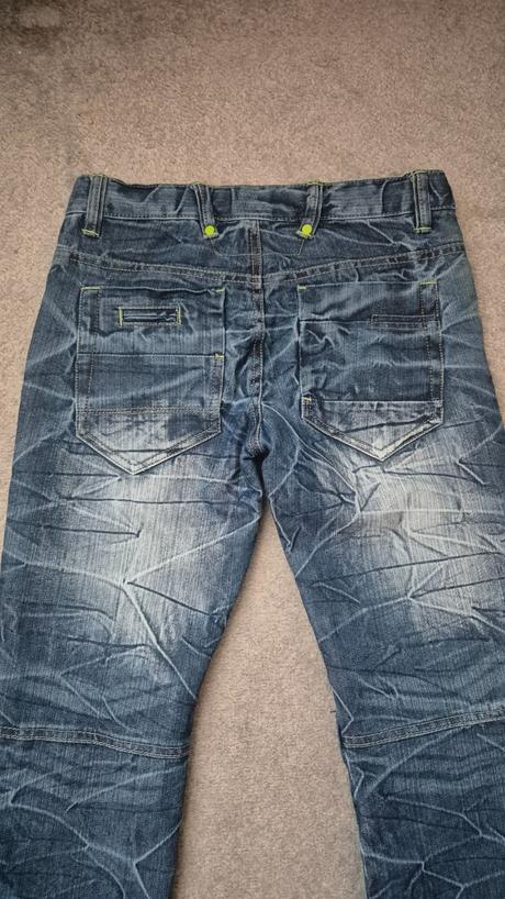 Modré džíny, 152