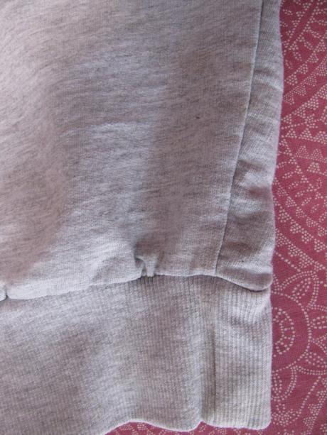 Světle šedé jogger tepláky, xl