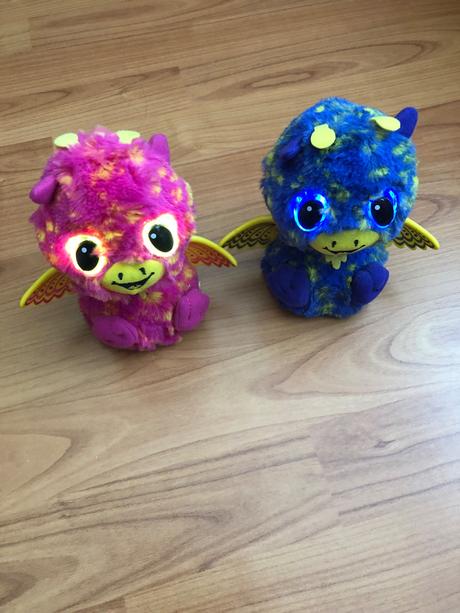 Hatchimals dvojčata interaktivní,