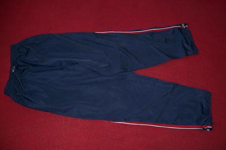 Šusťákové kalhoty, 152