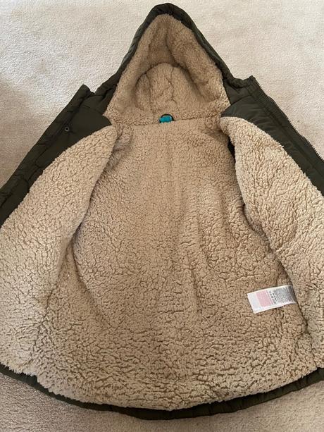 Krásný zimni kabát, pepco,128