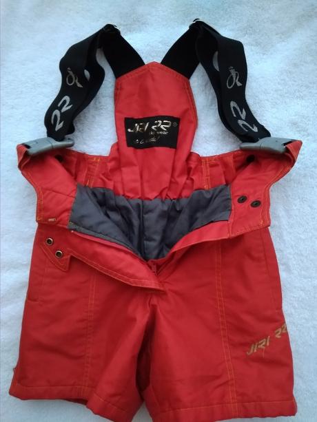 Šortky na lyže zn."jri 22 ski wear of lanada", 104