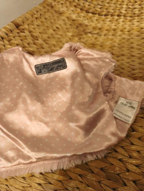 Plyšové bolerko s mašlí, 92