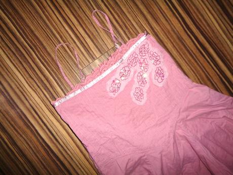 Luxusní starorůžové šaty s bohatou sukní, marks & spencer,140