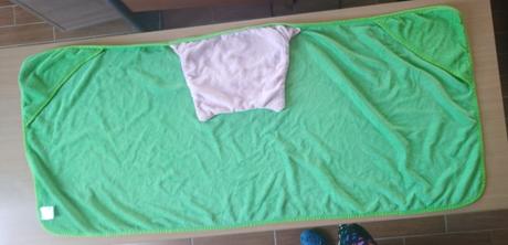 Osuška s kapuckou rozměr 140cm x 60cm, 