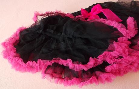 Tylová černá sukýnka s mašlí, 140