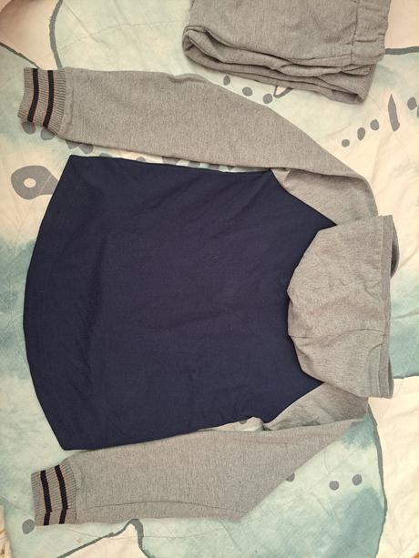 Tepláková souprava frozen - elsa a anna, disney,134