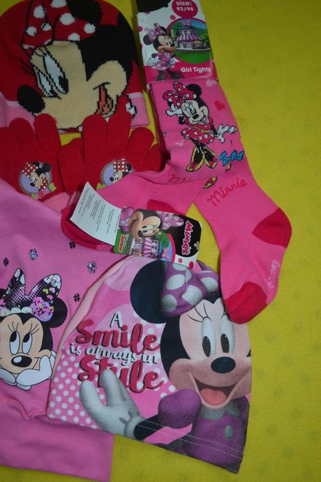8 ks minnie punčoch,čepice,rukavice,kalhotky 2-3r., 86–98