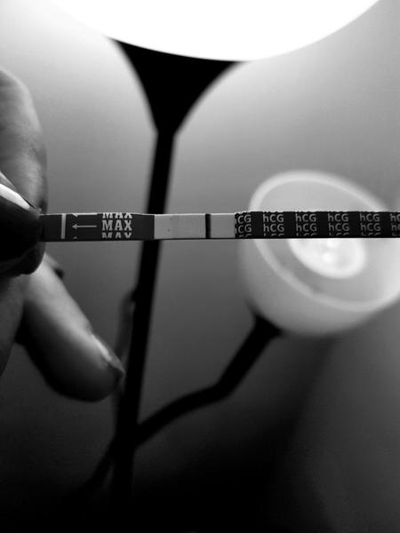 Můj duch na těhotenském testu - vidíte ho tam taky?