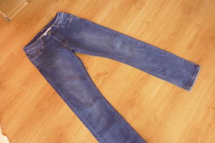 Džíny, 30