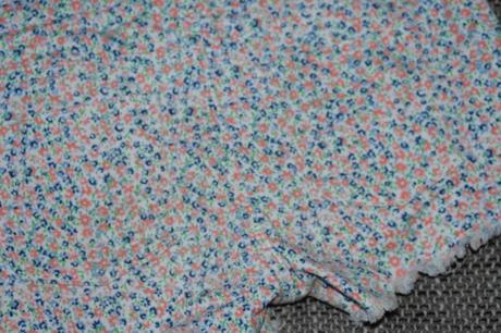 Dívčí kraťasy h&m s jemnou kytičkou, 128/134, h&m,128