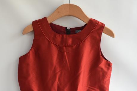 Šaty vel. 5 - 6 let, 116