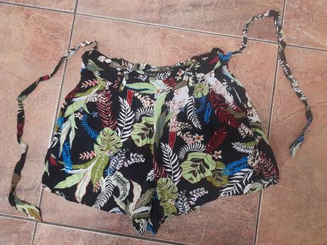 Kraťasy amisu, vel. 34, amisu,34