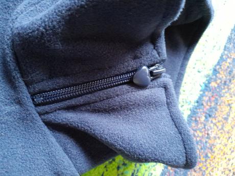 Krásná modrá mikina s tučňákem a stojáčkem, 128