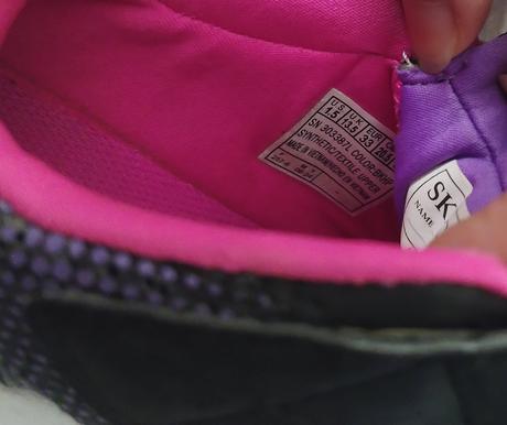 Holčičí skechers vel. 33, skechers,33
