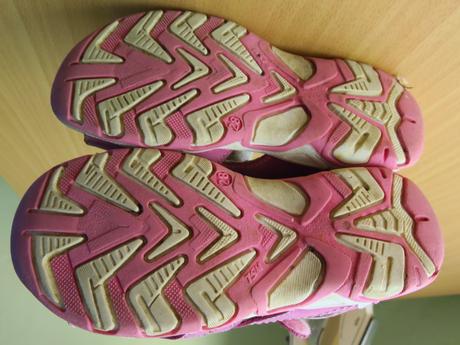 Sandálky boots4u, vel. 28, 28