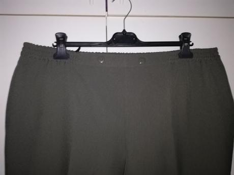 Dámské khaki kalhoty vel.50, 50