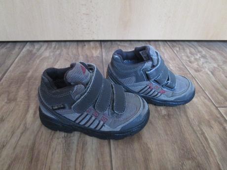 Pěkné kotníčkové boty adidas-goretex, č. 23, adidas,23
