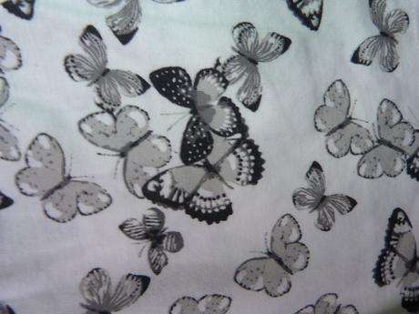 Šortky s motýlky vel. 110/116, h&m,110