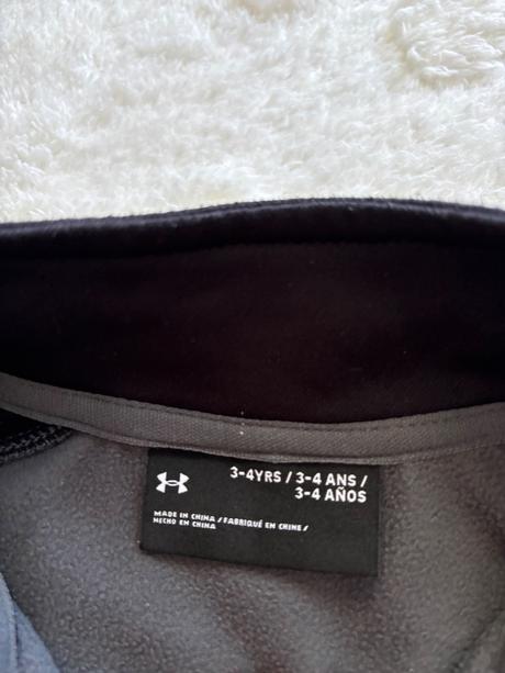 K6/ mikina sportovní under armour - v.3/4 roky, under armour,104
