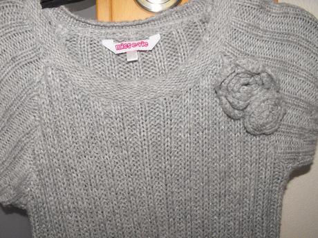 Šedé pletené šaty miss e-vie, evie angel,116