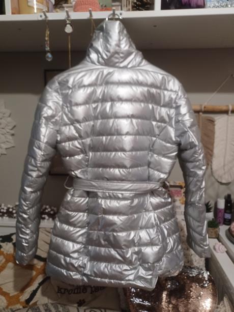 Zimní stříbrná bunda s páskem, mohito,s