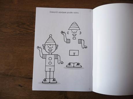 Omalovánky a4 štětec a pastelka 1,