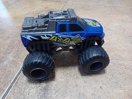 Auto 4x4 se zvukem, dickie toys, 