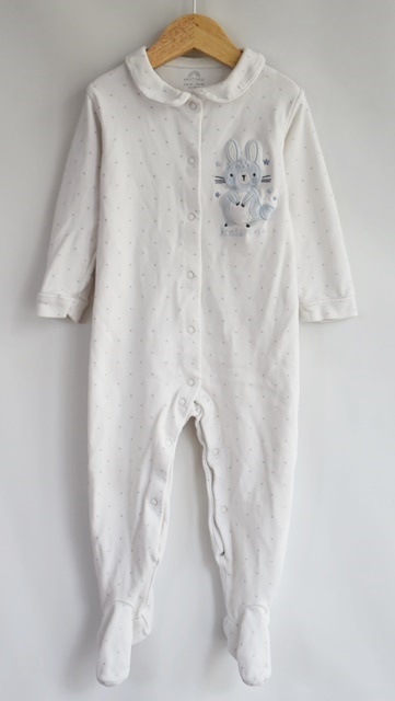 Overal vel. 18 - 24m, next,92