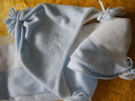 Fleesová čepice a šála, 