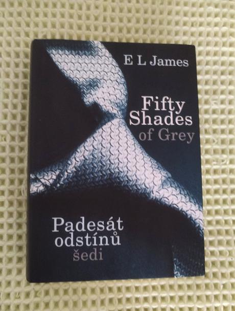 Padesát odstínů šedi,