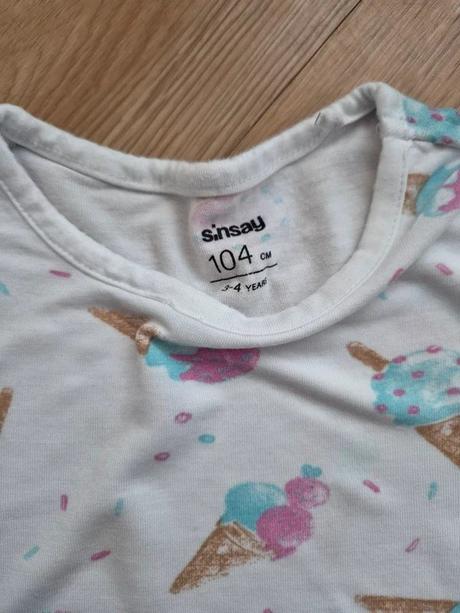 Letní pyžamo, vel. 104, sinsay,104