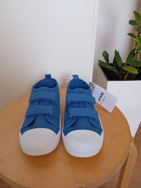 Tenisky s bílou podrážkou nové, sinsay,35