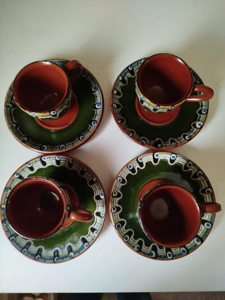 Sada hrnečky s podšálky, 