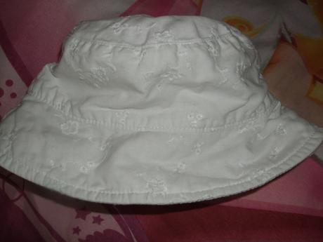 Biely klobúčik 6-12 mesiacov, tu,68