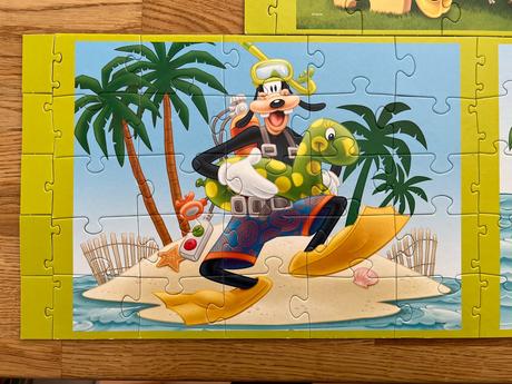 Puzzle trefl mickey mouse & friends 8x obrázek, 