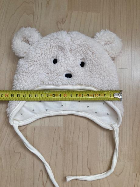 Čepička zateplená, h&m,56