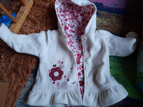 Překrásná malá mikina na holku,kabátek, early days,86