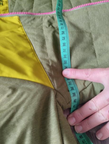 Krásná zimní kvalitní bunda ziener 128 jako nová, 128