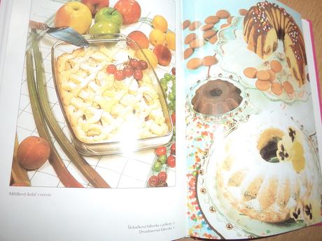 Hrníčková kuchařka - nejrychlejší moučníky,