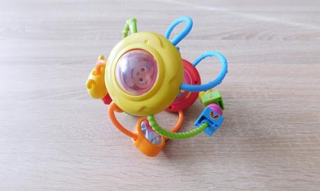 Motorická hračka míč,