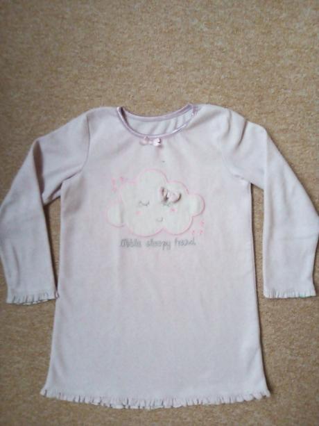 Teplejší noční košilka vel."104", 104