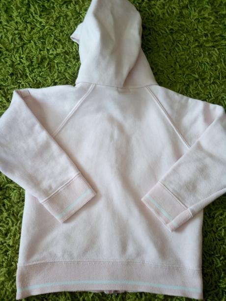 Mikina zn.laran jinha,vel.86, 86