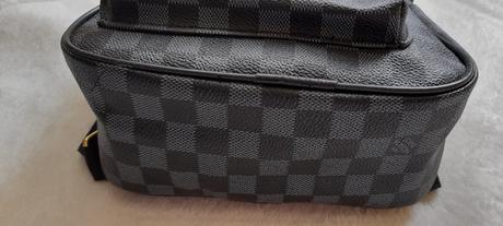 Černo-šedý stylový mini batůžek,