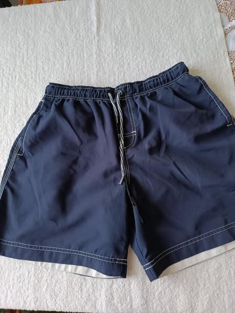 Chlapecké kraťasy, 158