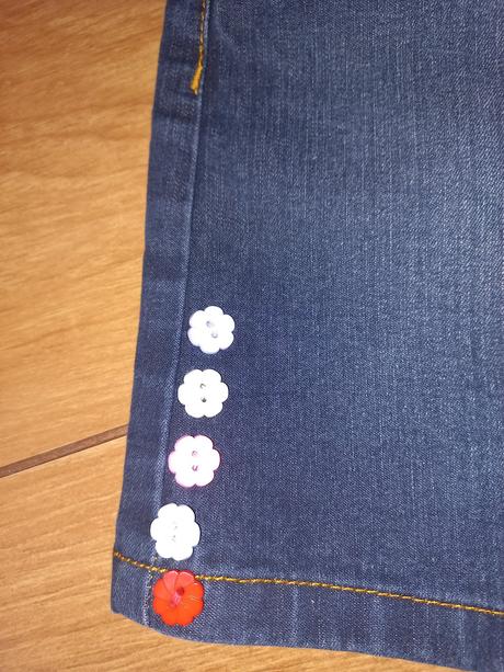 Riflová sukně, 164