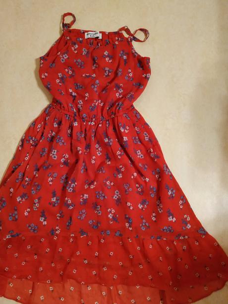 Šatičky vel.122-128, 122