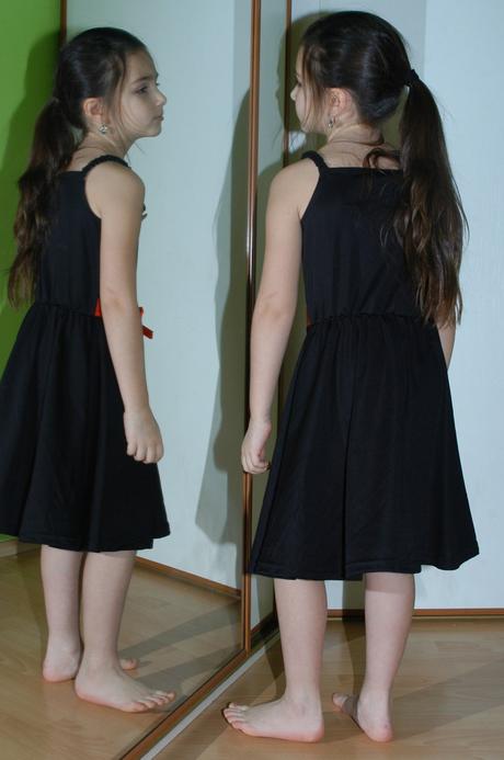 Karnevalové šaty 101 dalmatinů cruella, 